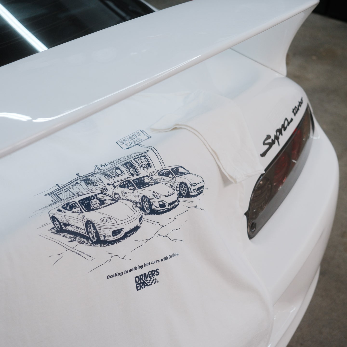 THE DEALER OVERSIZED TEE